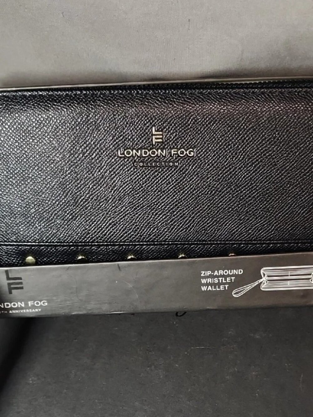 London Fog NWT Black Textured Wristlet with Gold Accents